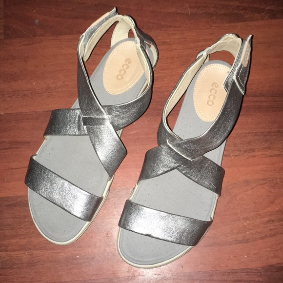 ecco silver sandals